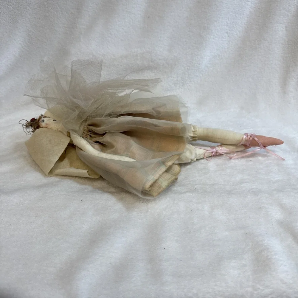 Primitive Folk Art Ballerina Angel Doll‎ Tulle Tutu Wings